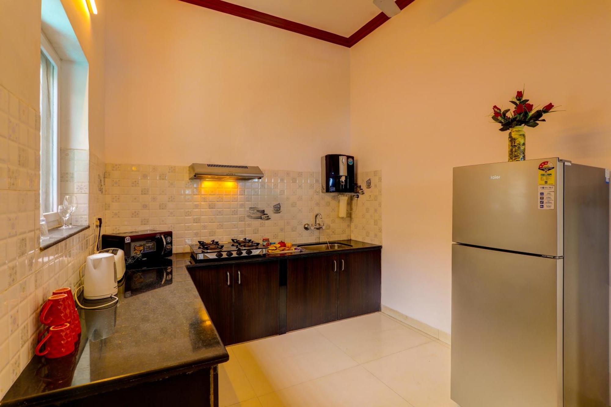 Ludo Private Pool Villa, Wifi-Caretaker-Parking, North Goa บากา ภายนอก รูปภาพ